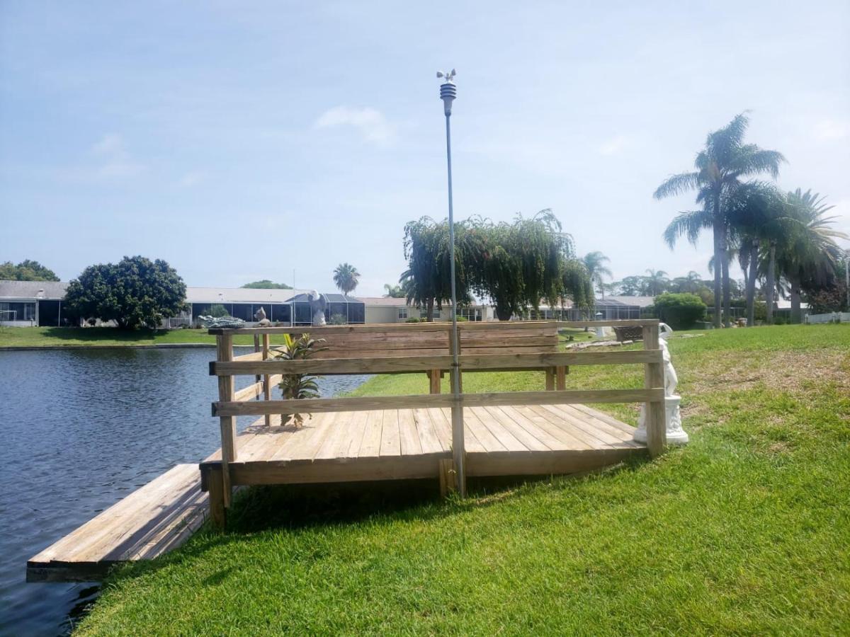 Near Clearwater And Tarpon Spring With Water View Daire Holiday Dış mekan fotoğraf